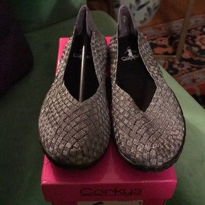 New with box Corkys Women’s Sidewalk Woven Flats